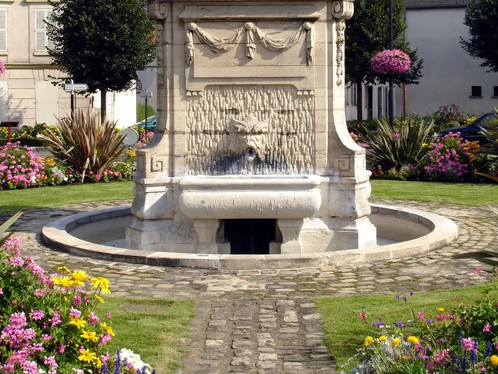 Arnouville (95400)