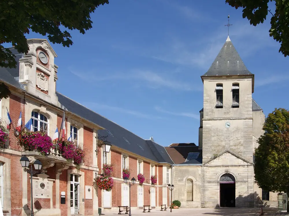 Lagny-sur-Marne (77400)