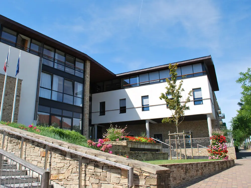 Magny-le-Hongre (77700)