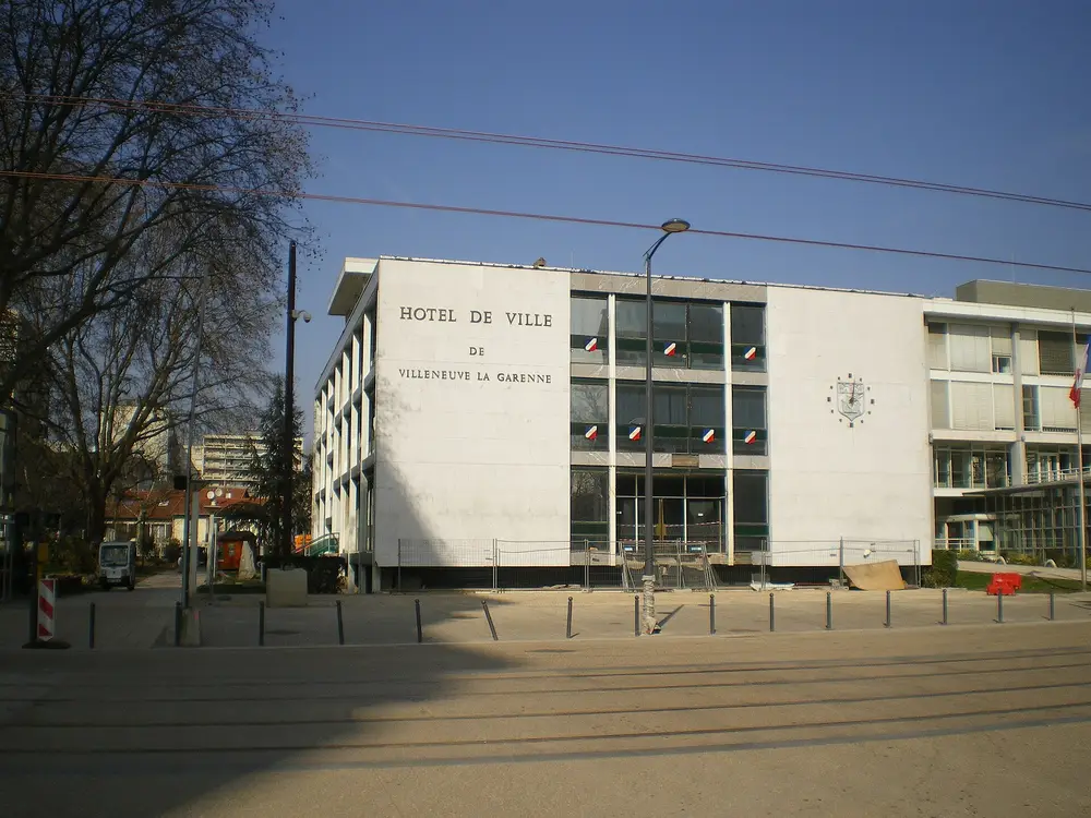 Villeneuve-la-Garenne (92390)